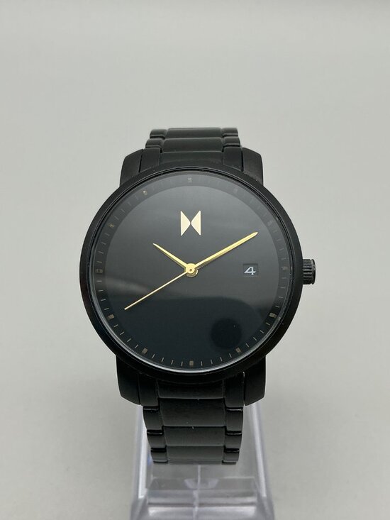 MVMT Classic Black Gold Watch Women 38mm Stainless Date New Battery 7.25\